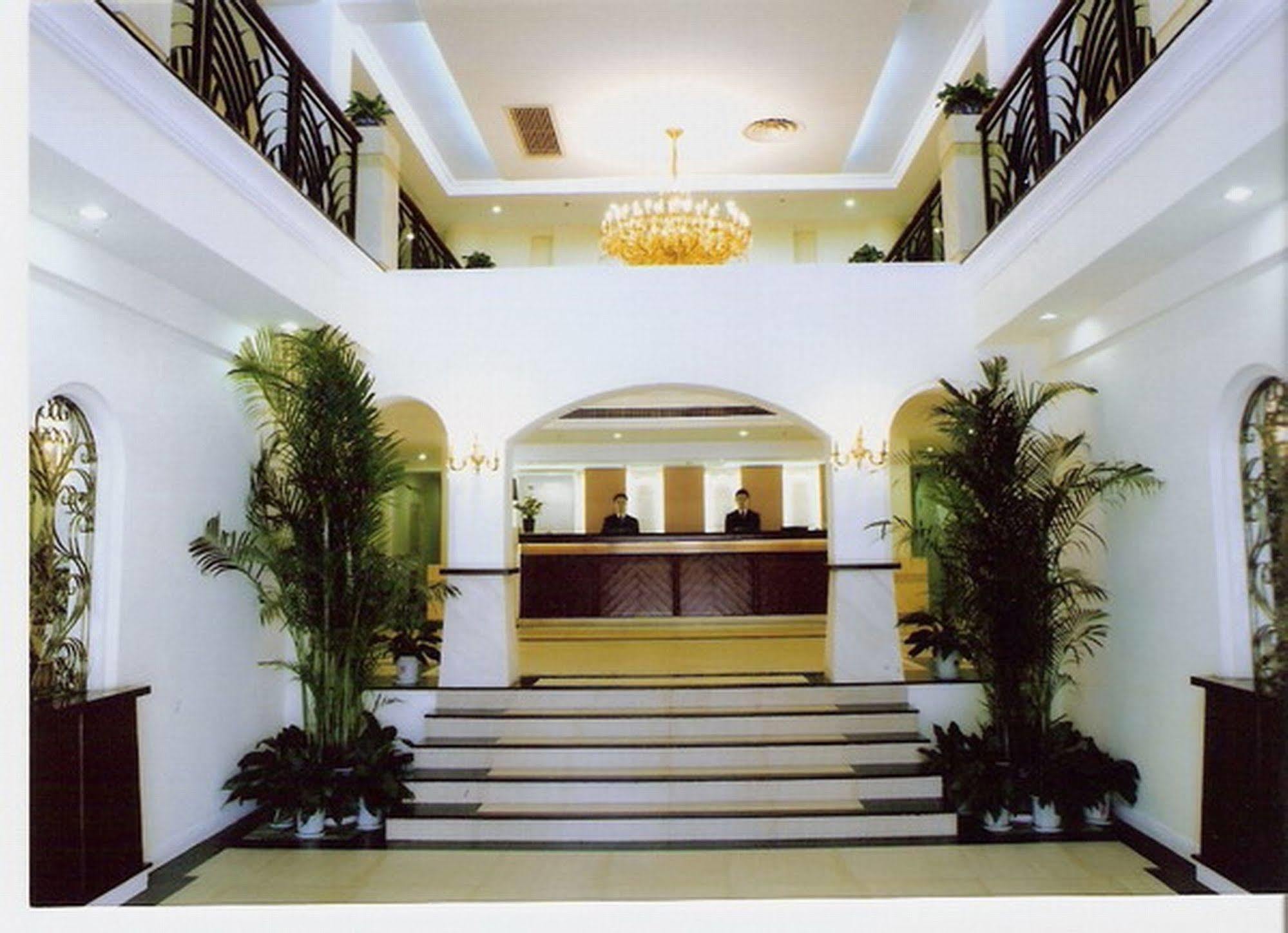 Asset Hotel Шанхай Екстериор снимка